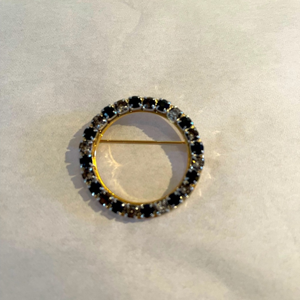 Vintage Black/Faux Diamond Brooch